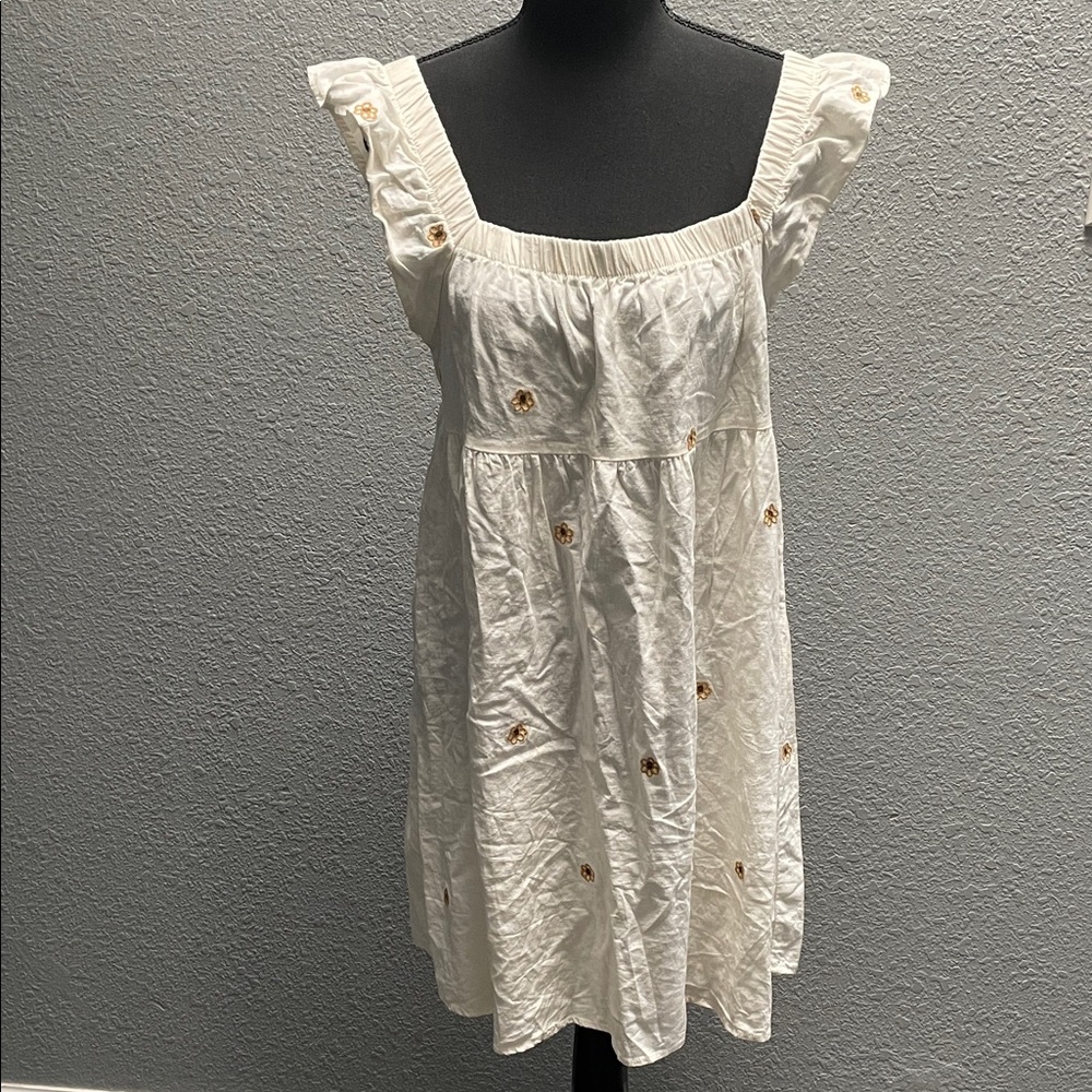 Wild Fable Ruffled Sleeveless Dress With Flower Details